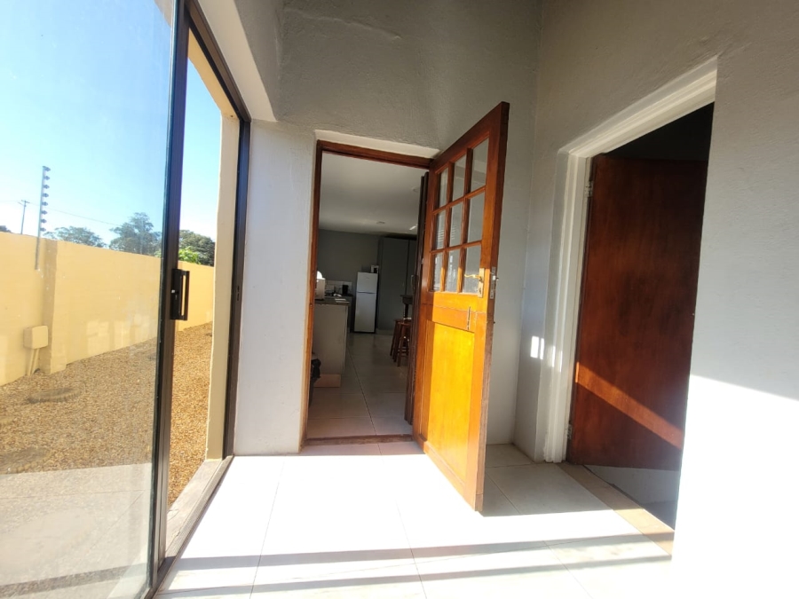 To Let 3 Bedroom Property for Rent in Humansdorp Eastern Cape